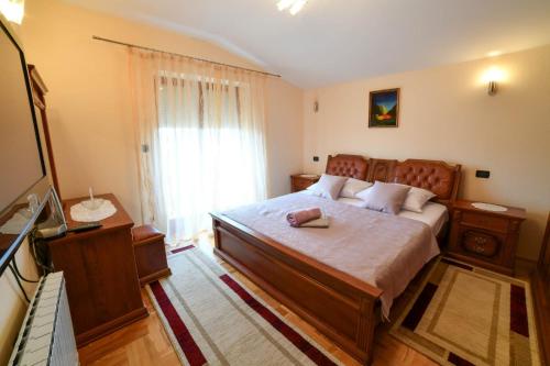 Bella, Sinj (foto 6)