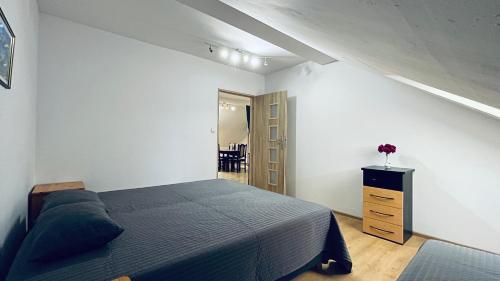 Apartament Pod Kasztanami - BIAŁY (Apartament Pod Kasztanami - BIALY) in Insko