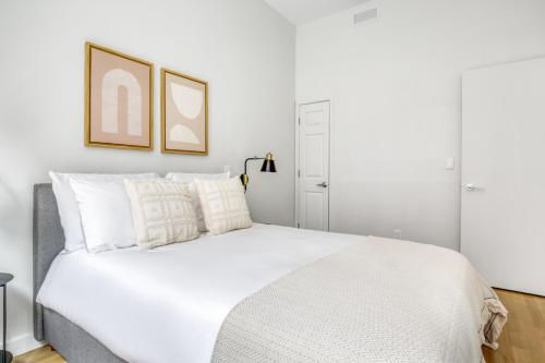 UES 1BR w Doorman Gym nr Carl Schurz Park NYC-641 in New York, USA