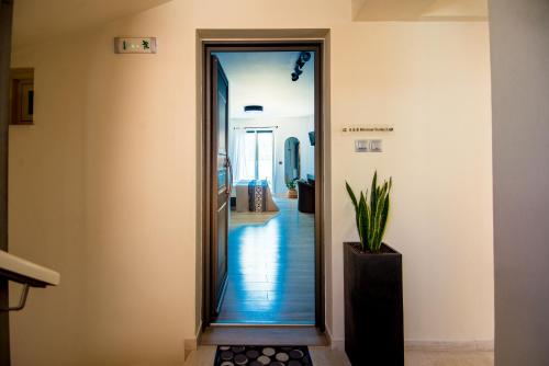 A & B Minimal Suite ΙΙ with Sea View in Argostoli 4