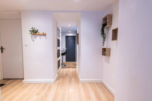 appart cosy,calme a 2 pas du centre de montbrison in Montbrison