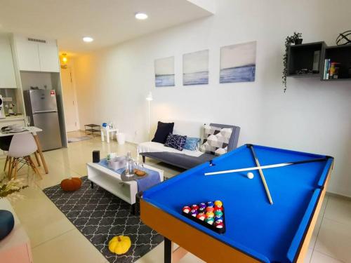 EkoCheras Loft 5 pax, #Snooker #AboveMall #Balcony #FreeCarPark, Kuala Lumpur
