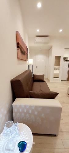 BARBARA CLASSY APARTMENTS - image 11