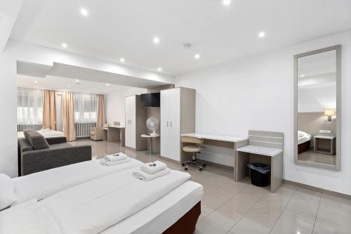 Hotel Adler - image 3