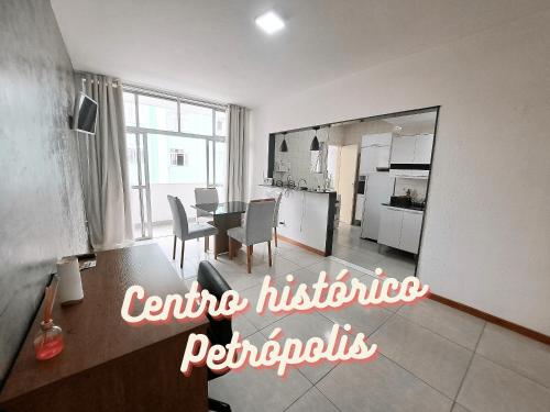 Centro de Petrópolis perto de tudo