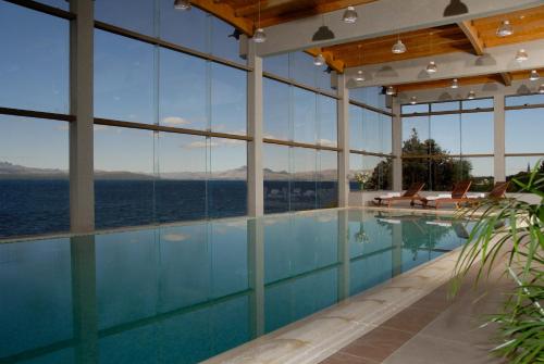 Spa, 阿爾瑪拉戈水療套房酒店 (Alma Del Lago Suites & Spa) in 聖卡洛斯德巴里洛切