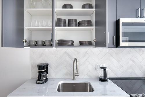 NoMa 1br w wd concierge gym nr Metro WDC-645 in Washington, USA