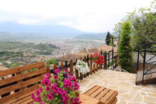 Attraksjoner i nærheten, Guest House Maria - Berat castle in Berat