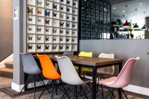 Heeton Concept Hotel - Kensington London