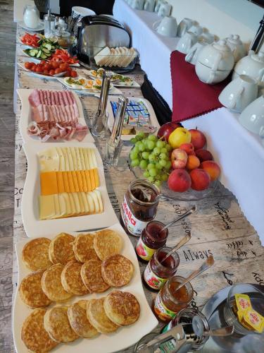 Luxusní apartmán GRAND v centru Harrachova se saunou, wallboxem EV, parkováním zdarma, Netflix a HBO, velkým balkonem a výhledem na Čertovu horu ,sjezdovku a skokanské můstky Luxusní apartmán GRAND v centru Harrachova se saunou, wallboxem EV, parkováním zdarma, Netflix a HBO, velkým balkonem a výhledem na Čertovu horu ,sjezdovku a skokanské můstky