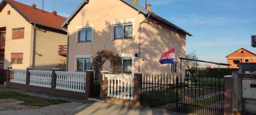 Apartmani Astra - Location saisonnière - Vukovar