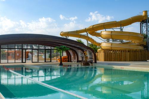 Chalet Camping Les Vignes 3