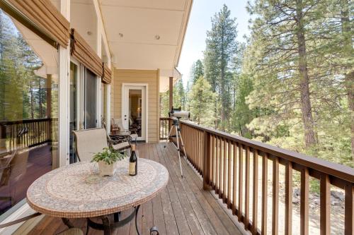 Secluded Pioneer Escape with Furnished Decks and Grill in Pioneer (CA)
