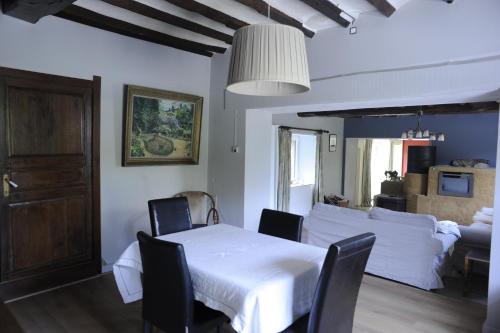 Létesítmények, La ferme aux oiseaux B&B in Beaumont