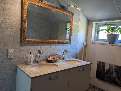 ทัศนียภาพภายนอกโรงแรม, Wellness Chalet "Het Biggetje" Hottub - Sauna in ไบเทนเคอบีดโฟลเกล