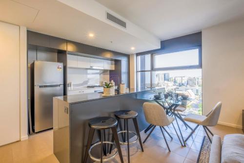 Stunning Modern and Central 1BdR Apt at South Bank