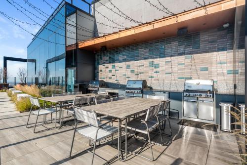 Designer Apt near Union Park - Cloud9-1125 in Chicago, USA