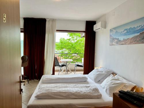 Rooms & Apartment Hegic with parking, Zadar (photo 4)