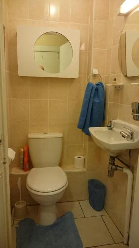 Royal Mile Apartment, 1 minute from the castle., Edinburgh (fotografie 9)