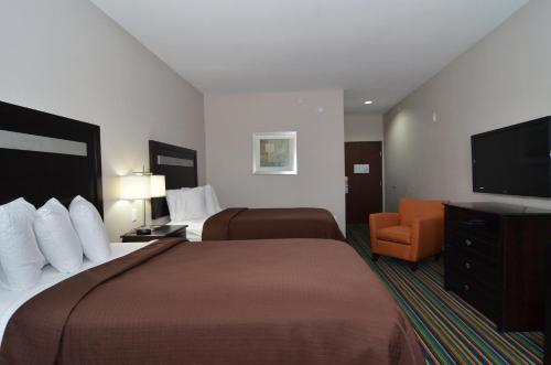 Quality Inn & Suites Kenedy - Karnes City in Kenedy, USA