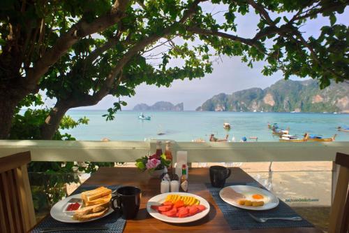 Essen und Erfrischungen, Phi Phi Bayview Resort in Ko Phi Phi