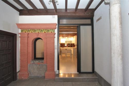 One-Bedroom Apartment Plaza del Realejo 6 image 10