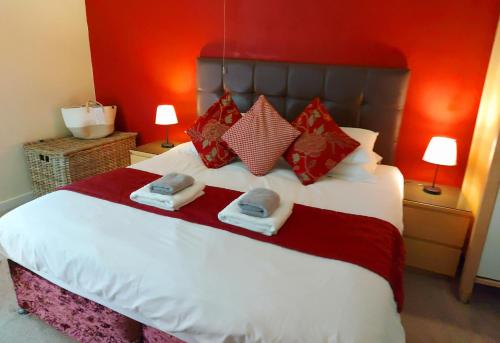 Dolgun Uchaf Guesthouse and Cottages in Snowdonia