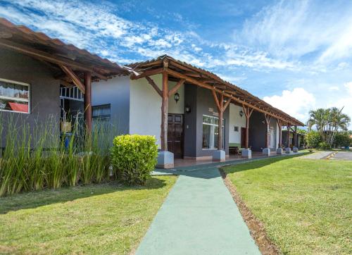 Hotel El Rancho in Damas