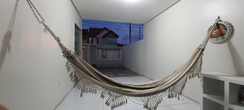 Duplex agradável com Ar, Internet, Netflix e Estacionamento