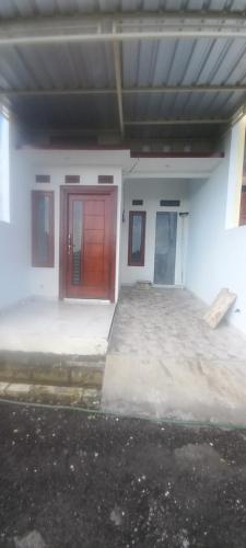 Alvaiz home