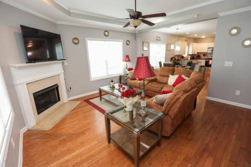 MBZ Stadium*Modern house*King bed*Wi-fi*Smart TV in Atlanta, USA