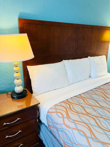 Relax Inn Lawton