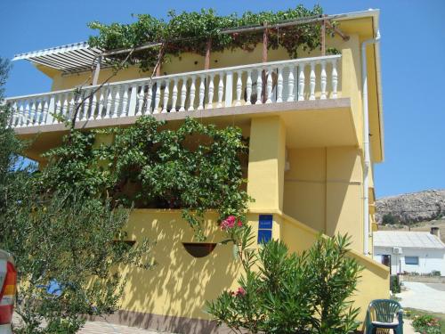  Apartment Milka, Unterkunft in Dinjiška