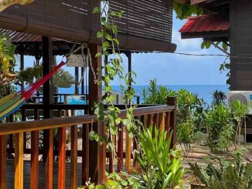 Balcony/terrace, Swiss Cottage Tioman in Kampung Lalang