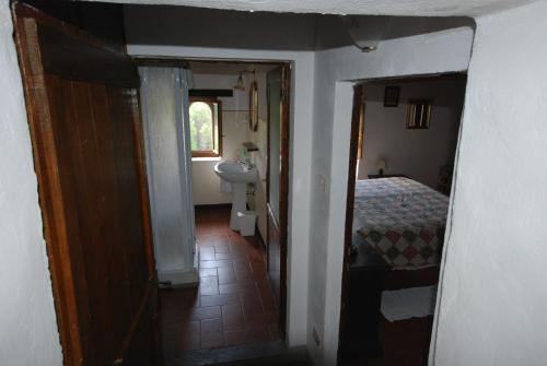 1 double bed, 1 twin bed