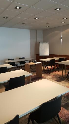 ibis Saint-Omer Centre - image 5