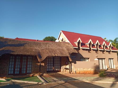 Eksterijer hotela, Insolam Accommodation in Mokopane