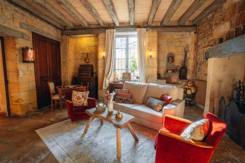 Pubi/sohvabaar, Hôtel l'Abbaye (Hotel l'Abbaye) in Meyrals