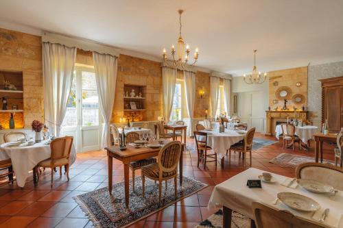 Restoran, Hôtel l'Abbaye (Hotel l'Abbaye) in Meyrals