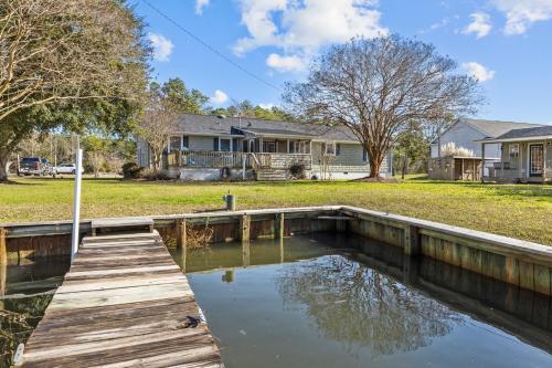 Otter Banks Retreat home