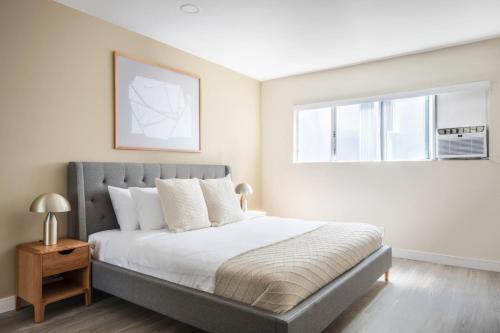 Santa Monica 1BR w Rooftop nr Santa Monica Pier LAX-297, Los Angeles (fotografie 8)