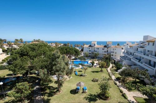 Apartment with Sea View image 2