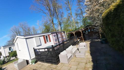  Kajuit423 6pers 5sterren vakantiepark Bergumermeer aan het water in Friesland met zwembad in Suameer