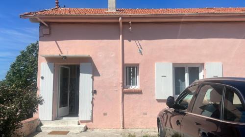 Le Beau site by Beds83 near Physalis Patisserie Boulangerie