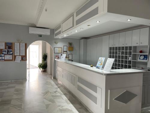 Albatros Hotel - image 7