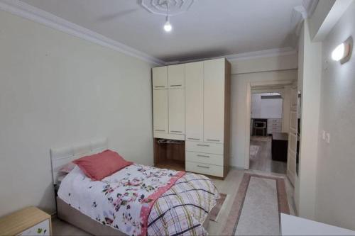 Explore Istanbul Kirazli Entire Flat 12 Min Metro