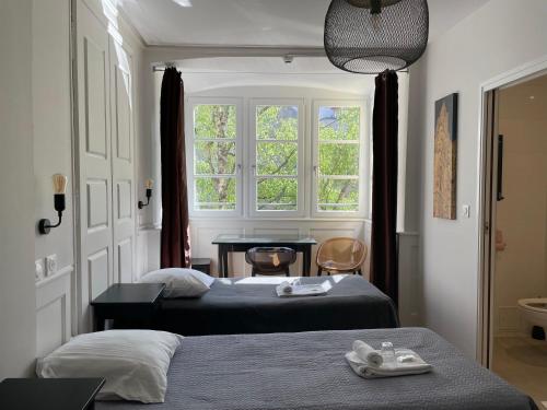 Triple room