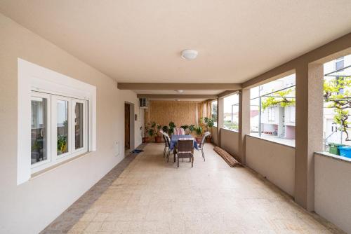 شرفة/ تراس, Studio Apartments Near Center in نوفالجا