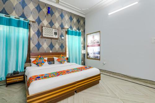 FabHotel Raka Inn