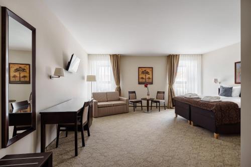 Euterpe Hotel - image 14